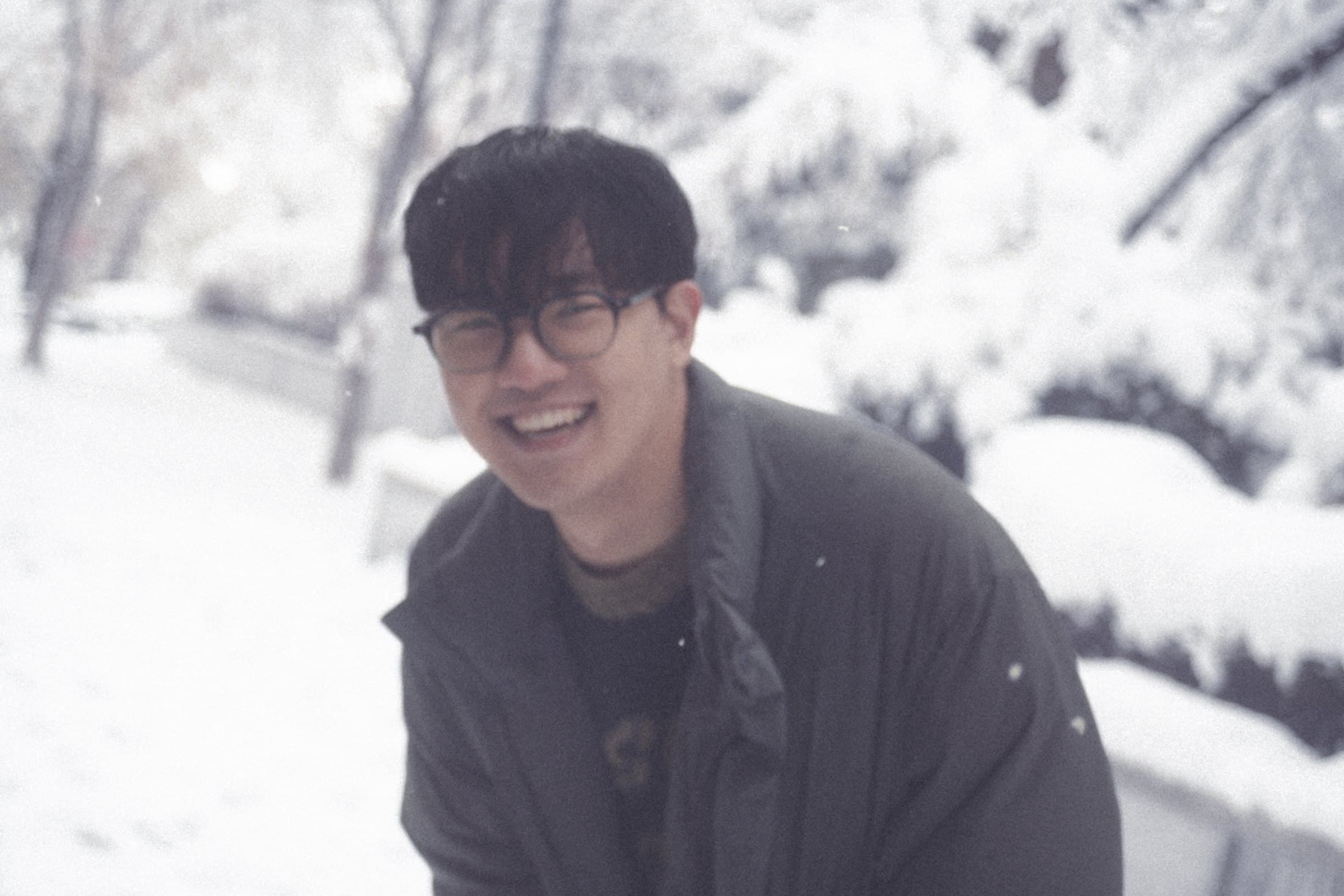 Lee Jehyung in a candid winter snapshot